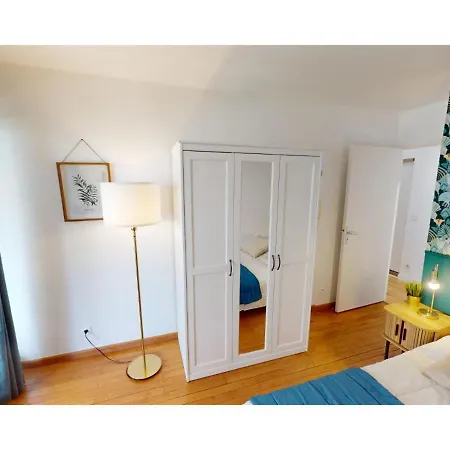 Lovely 5-bed Flat With Easy Access To Centre 公寓