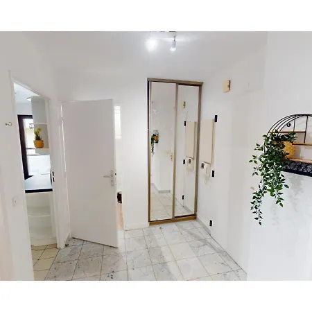 Lovely 5-bed Flat With Easy Access To Centre 公寓 勒瓦卢瓦-佩雷