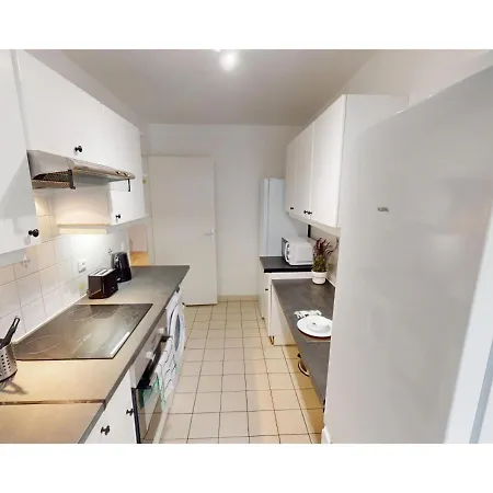 公寓 Lovely 5-bed Flat With Easy Access To Centre 勒瓦卢瓦-佩雷