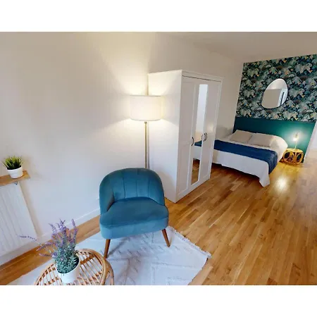 Lovely 5-bed Flat With Easy Access To Centre 公寓 *