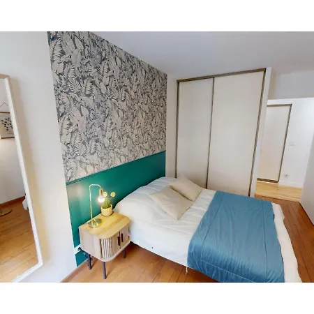 Lovely 5-bed Flat With Easy Access To Centre * 勒瓦卢瓦-佩雷
