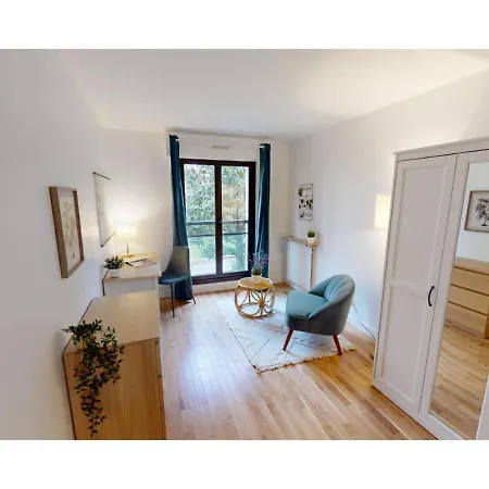Lovely 5-bed Flat With Easy Access To Centre 公寓 *