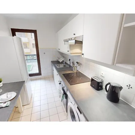 公寓 Lovely 5-bed Flat With Easy Access To Centre